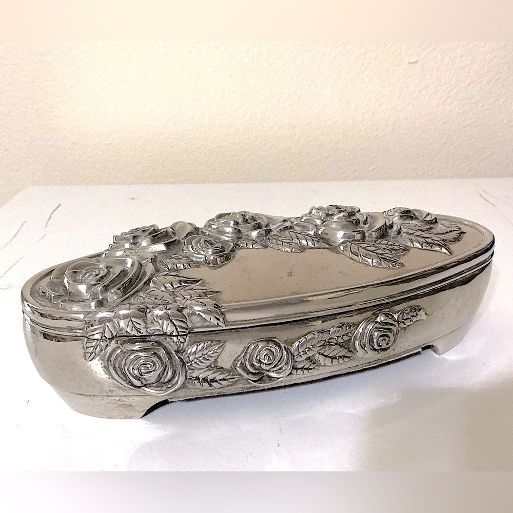 Vintage Trinket/Jewelry Box Silver Plated, Embossed Roses